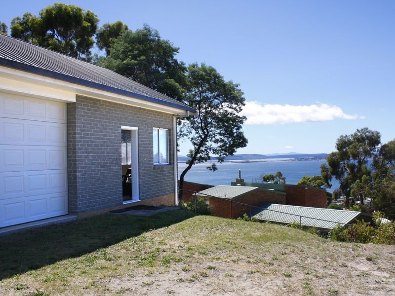 67 Jindabyne Road, Kingston Beach TAS 7050