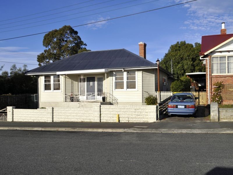 11 Gant Street, Lenah Valley TAS 7008