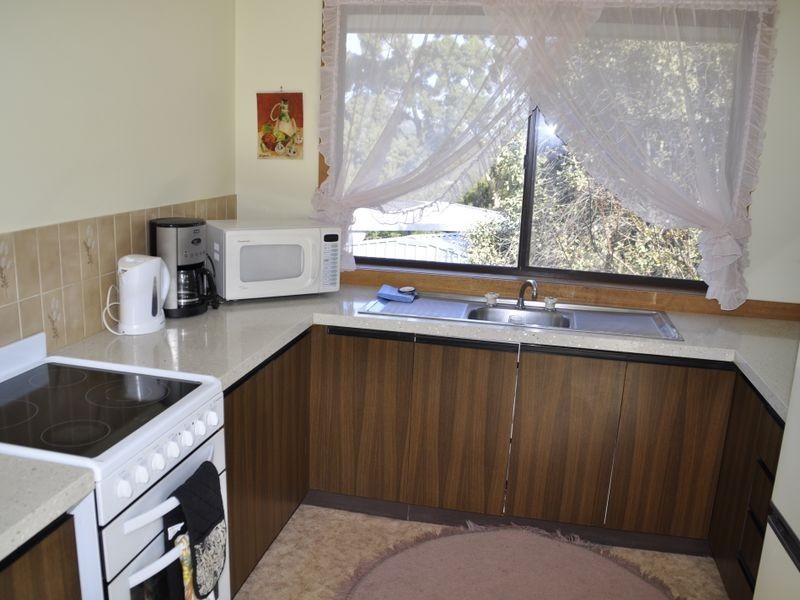 260 Redwood Road, Kingston TAS 7050