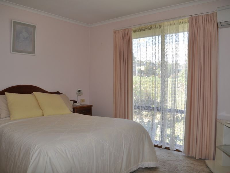 260 Redwood Road, Kingston TAS 7050