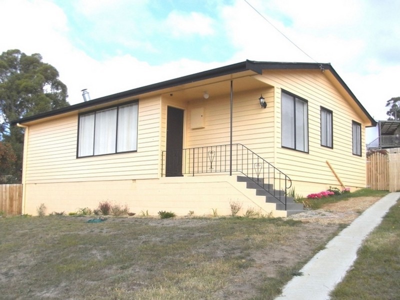 10 Burton Street, Glenorchy TAS 7010