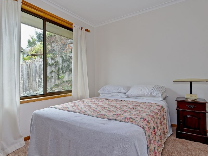 2/10 Shannuk Drive, West Hobart TAS 7000