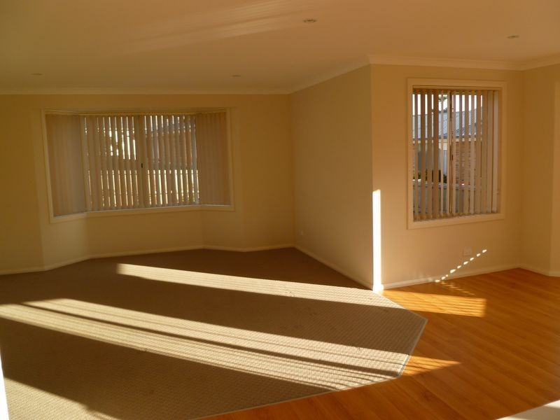 2/6 Erebus Street, Warrane TAS 7018