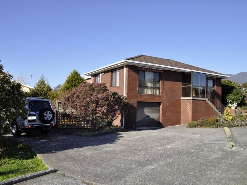 3/3B Shenstone Place, Montrose TAS 7010