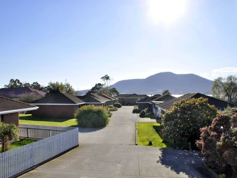 3/3B Shenstone Place, Montrose TAS 7010