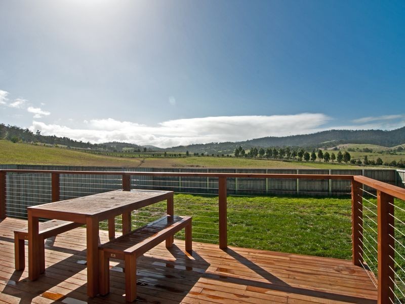 2 Lumsden Road, Howrah TAS 7018