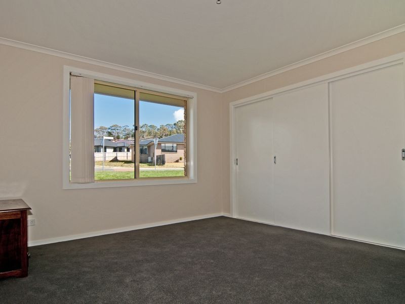 2 Lumsden Road, Howrah TAS 7018