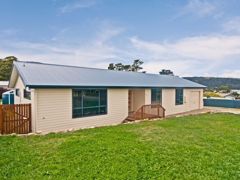 17 Peace Street, Nubeena TAS 7184