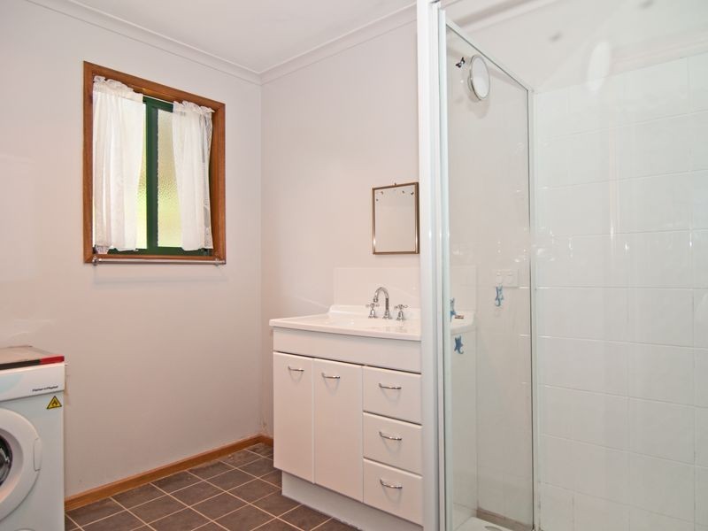 73 Lagoon Road, White Beach TAS 7184