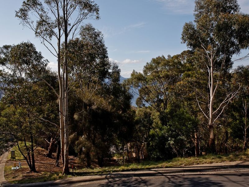 30 Nicholas Drive, Sandy Bay TAS 7005