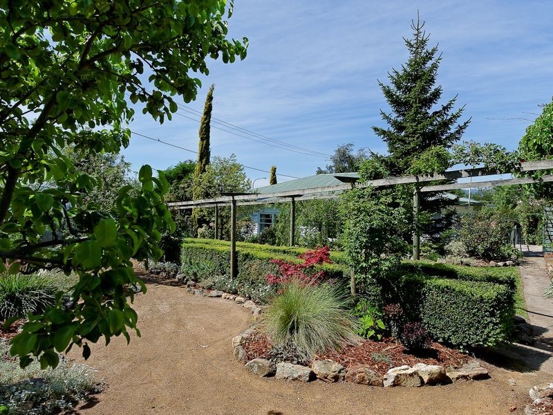 2 Forest Road, Granton TAS 7030