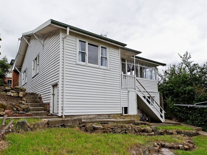 18a Richardson Avenue, Dynnyrne TAS 7005