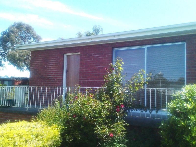 2/21 Dossiter Street, Bellerive TAS 7018