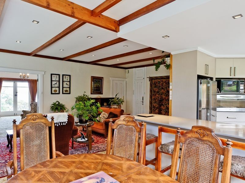 72 Kaoota Road, Rose Bay TAS 7015