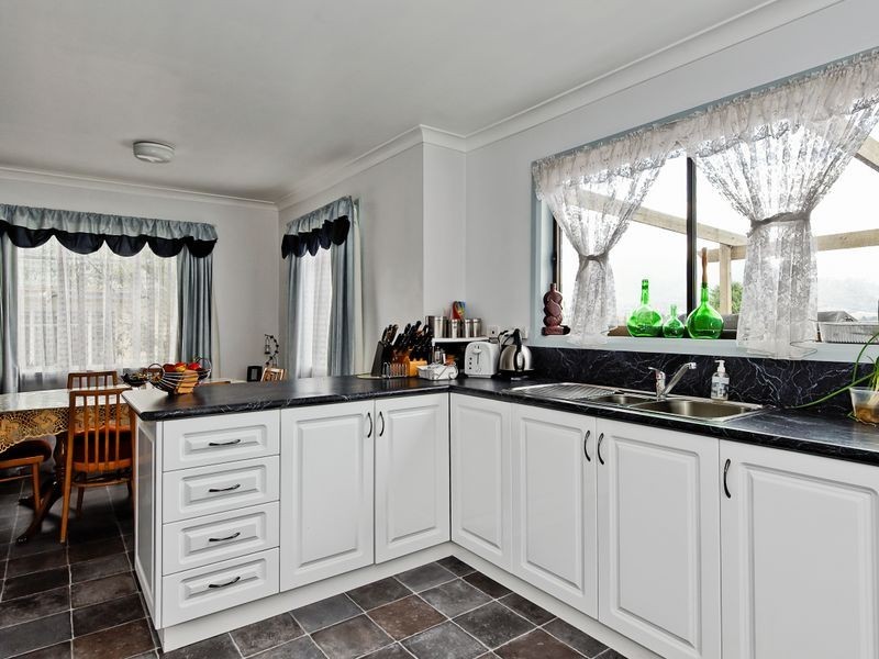 449 Brooker Highway, Derwent Park TAS 7009