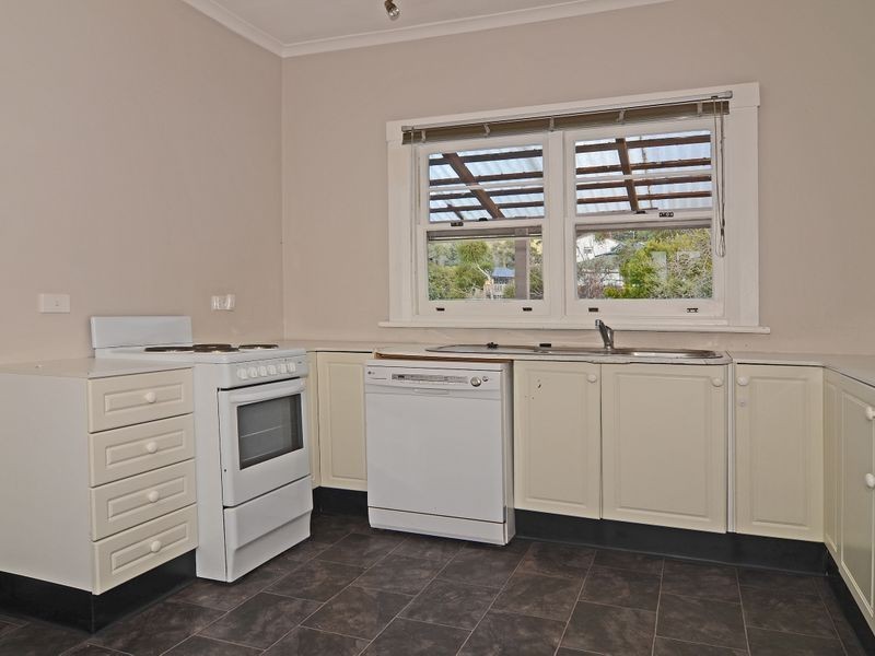 24 Alcides Avenue, Lenah Valley TAS 7008