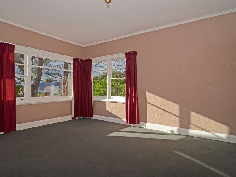 24 Alcides Avenue, Lenah Valley TAS 7008