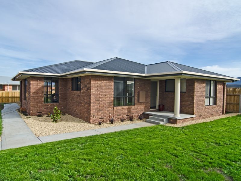 8 Thomas Court, Brighton TAS 7030