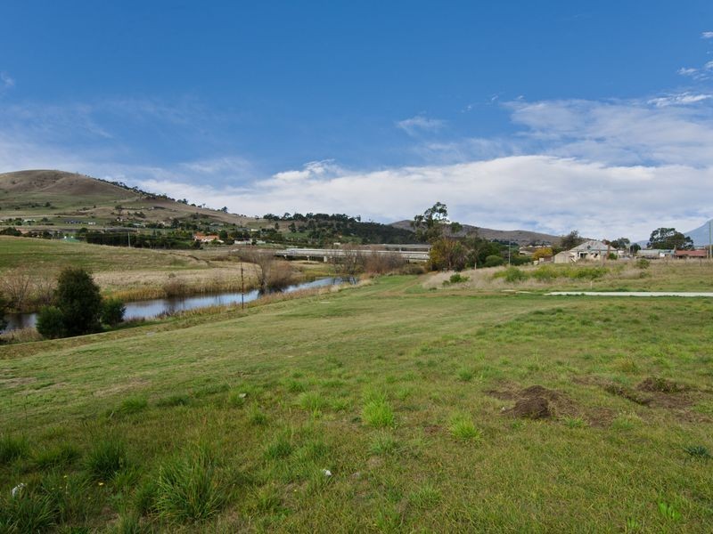 11 Joseph Link, Brighton TAS 7030