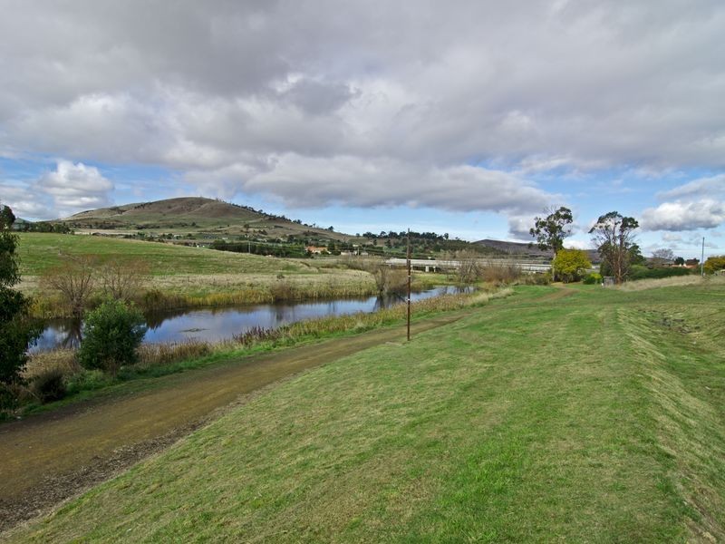 11 Joseph Link, Brighton TAS 7030