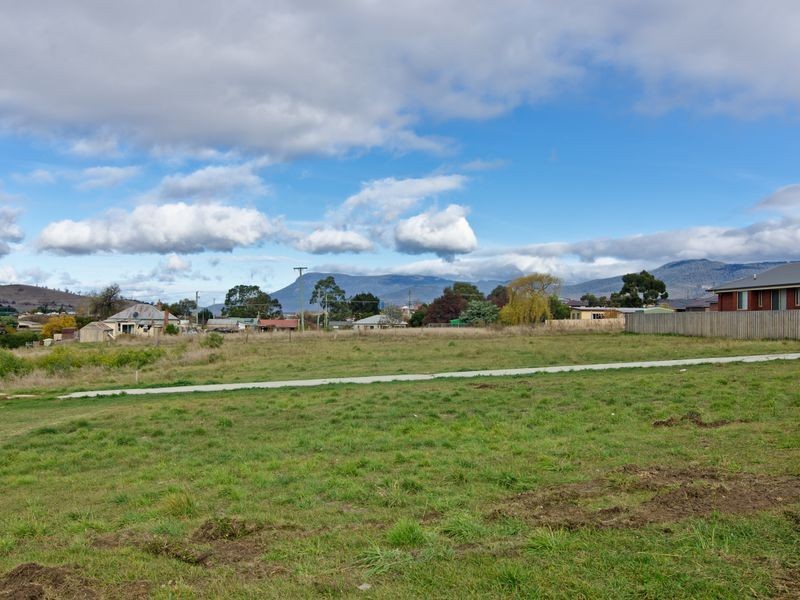 11 Joseph Link, Brighton TAS 7030
