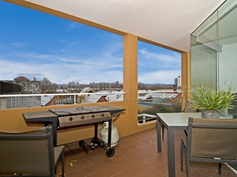 37 Salamanca Square, Battery Point TAS 7004