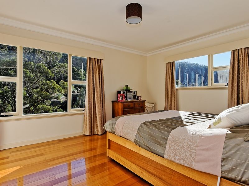 24 Glenlusk Road, Berriedale TAS 7011