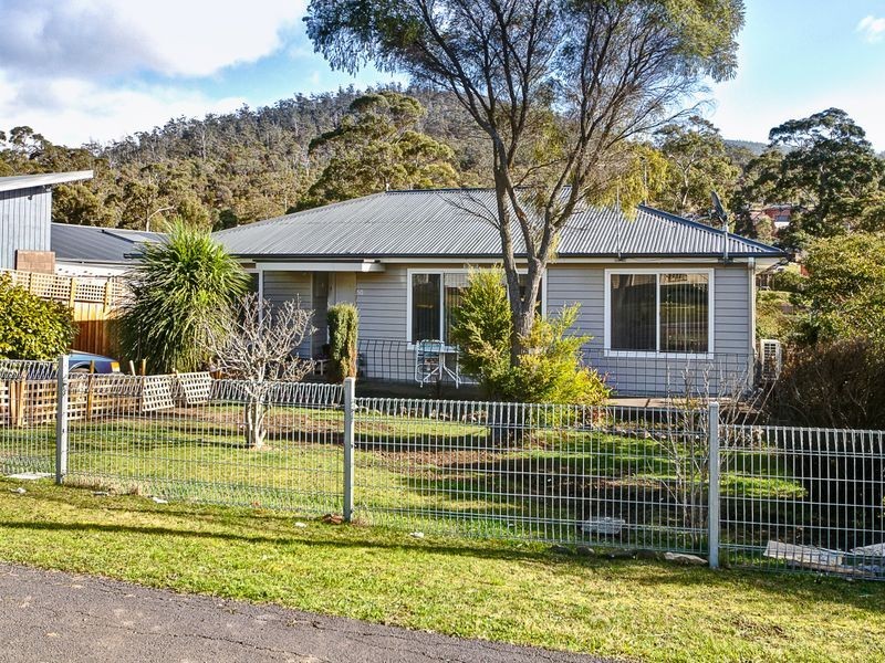 Unit 1/50 Arunta Crescent, Chigwell TAS 7011