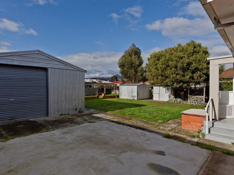 30 Cox Avenue, New Norfolk TAS 7140