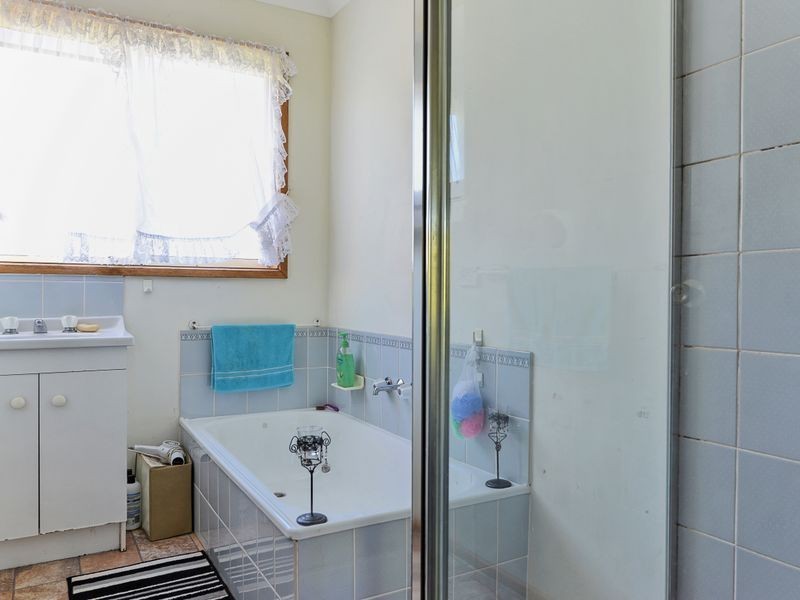 9 & 10/123a Abbotsfield Road, Claremont TAS 7011
