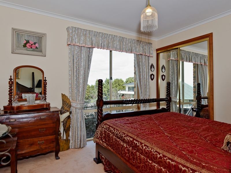 8 Timbertop Drive, Blackmans Bay TAS 7052