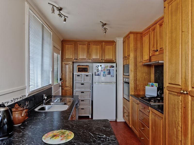 19 Teering Road, Berriedale TAS 7011