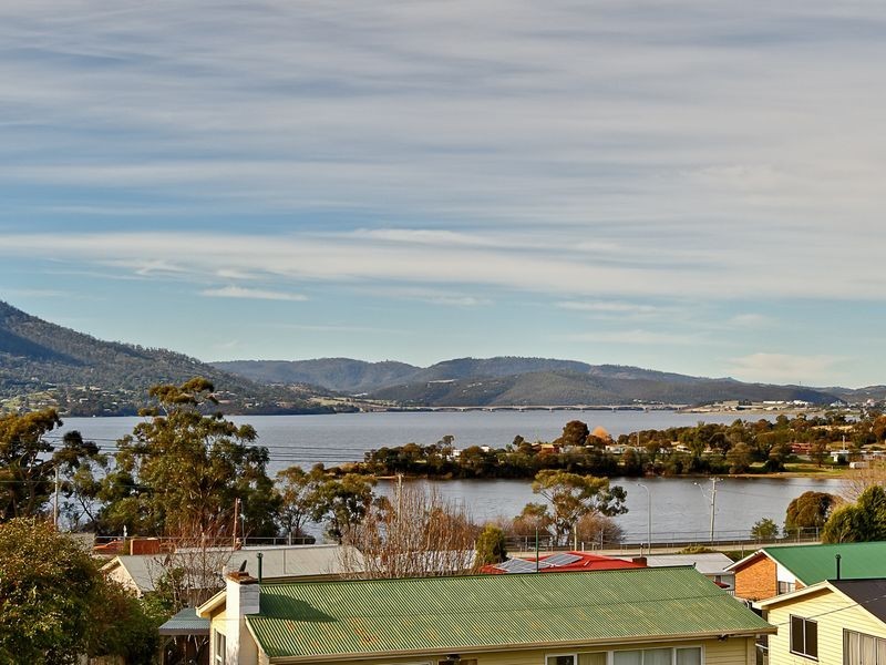 19 Teering Road, Berriedale TAS 7011