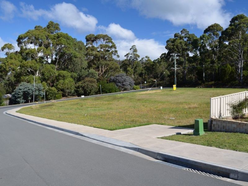 1 Ephesus Place, Blackmans Bay TAS 7052