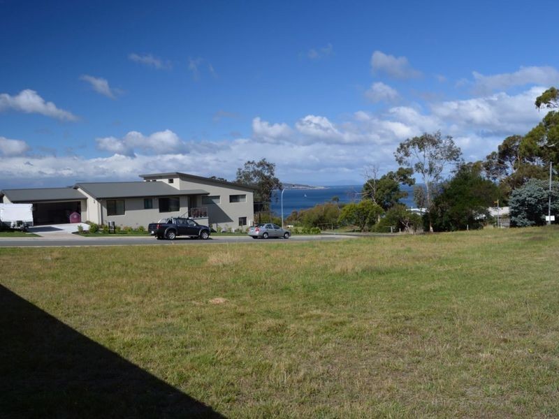 1 Ephesus Place, Blackmans Bay TAS 7052
