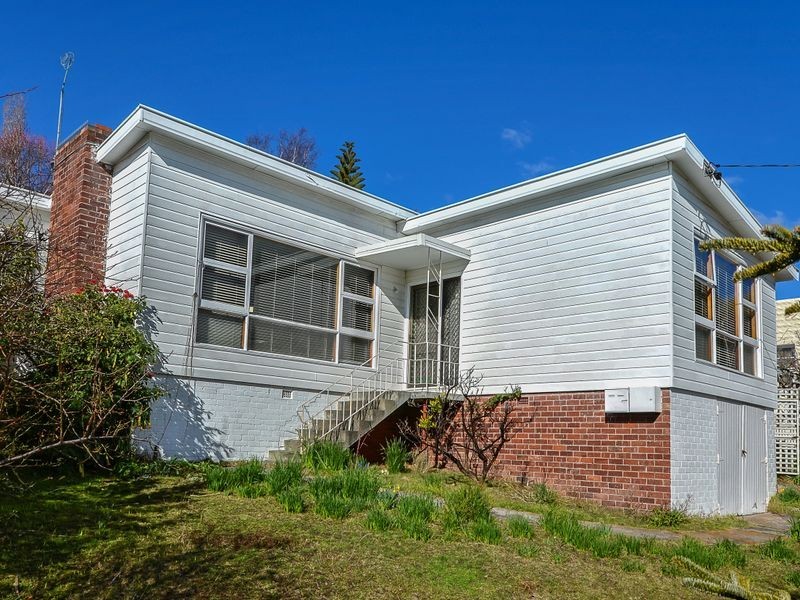 20 Brushy Creek Road, Lenah Valley TAS 7008