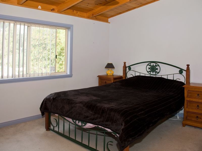 41 Winston Avenue, Seven Mile Beach TAS 7170