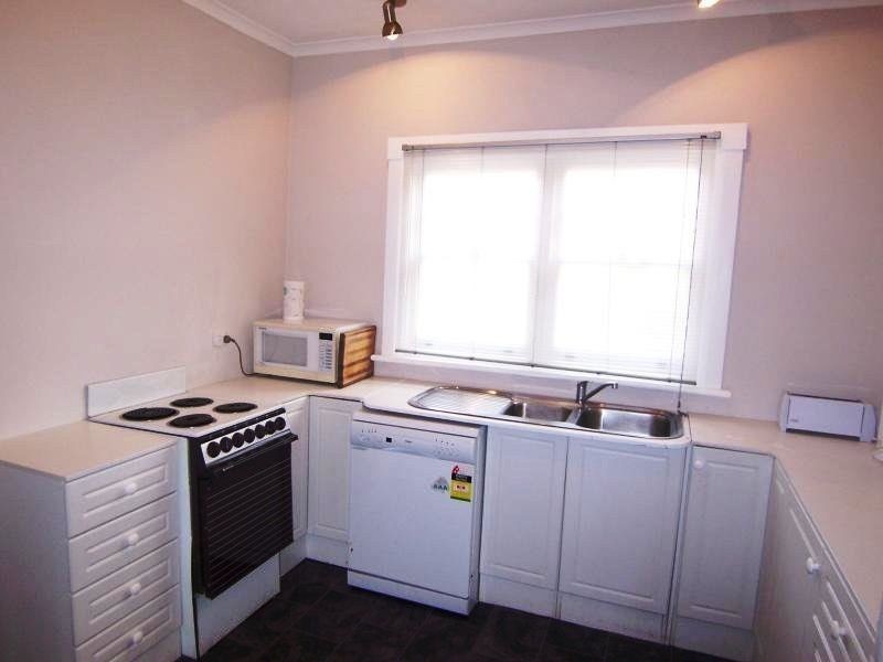 24 Alcides Avenue, Lenah Valley TAS 7008