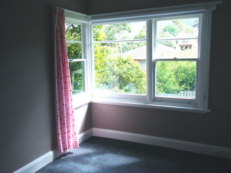 24 Alcides Avenue, Lenah Valley TAS 7008