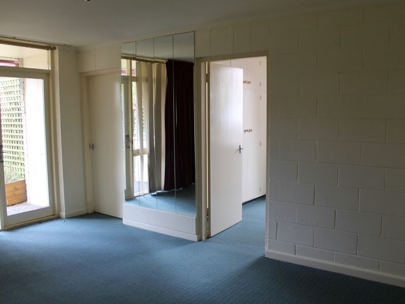 17/17-23 Regent Street, Sandy Bay TAS 7005