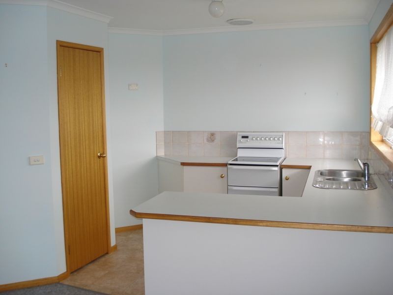 98 Branscombe Road, Claremont TAS 7011