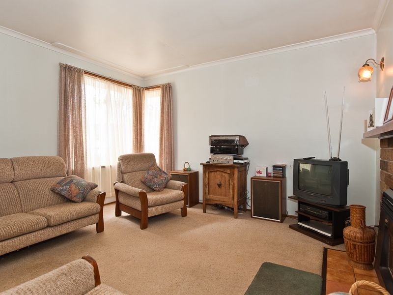 8 Carslake Street, Clarendon Vale TAS 7019