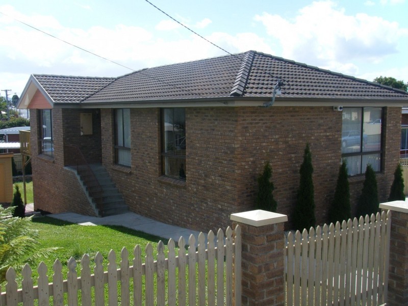 29 Ashbourne Grove, West Moonah TAS 7009