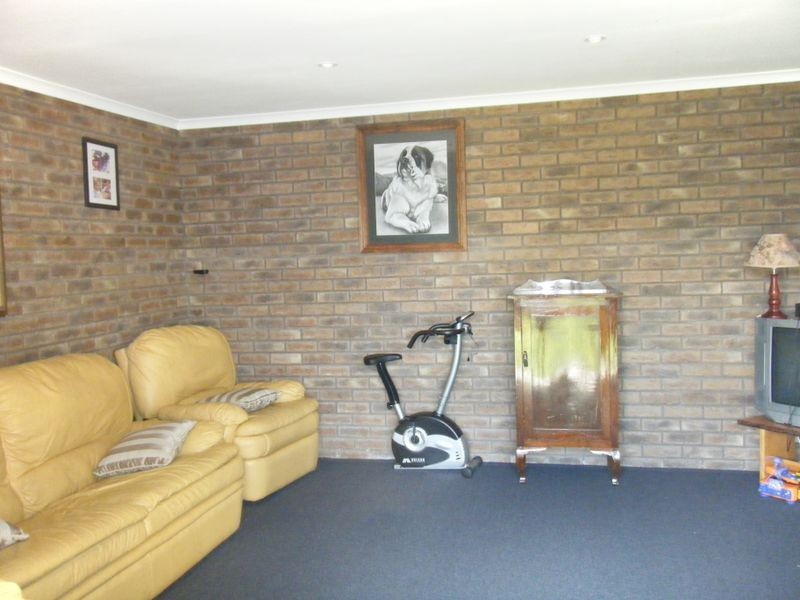 29 Ashbourne Grove, West Moonah TAS 7009