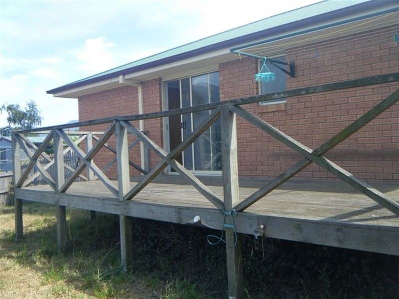 2/25 Ashbolt Crescent, Lutana TAS 7009