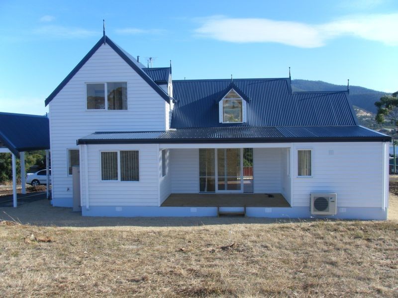 17 Serenity Drive, Dromedary TAS 7030