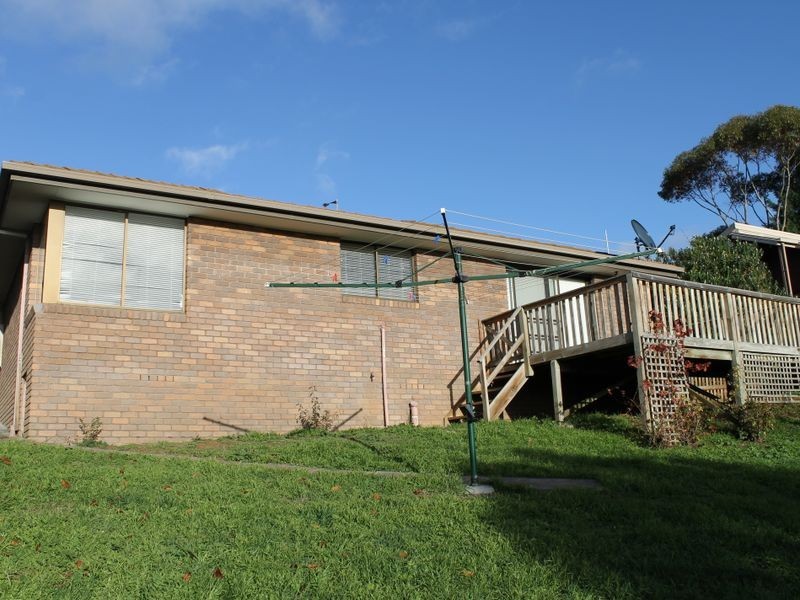 6 Newitt Drive, Austins Ferry TAS 7011