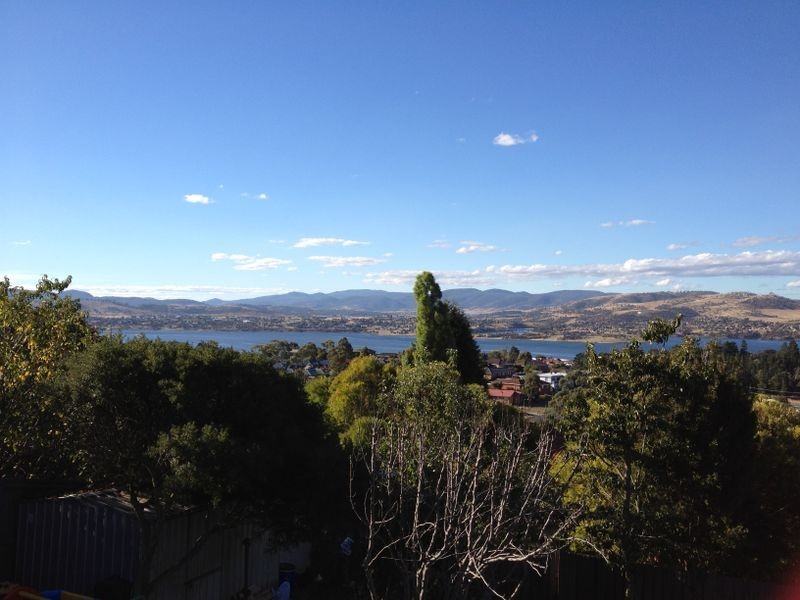 6 Newitt Drive, Austins Ferry TAS 7011