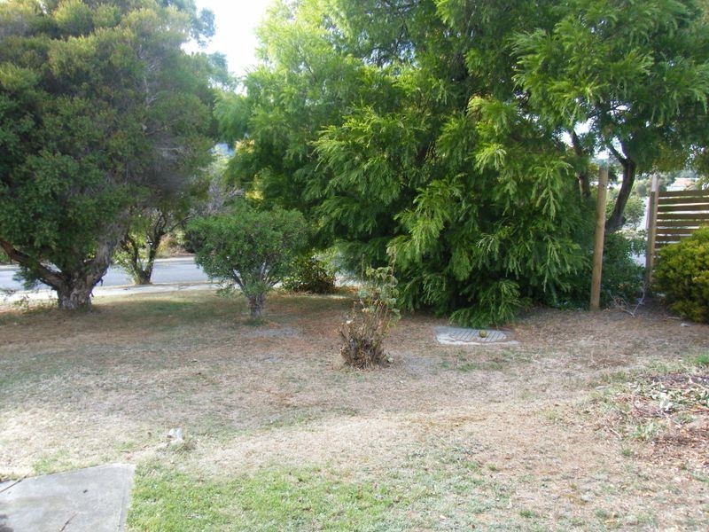 1 Moreton Street, Claremont TAS 7011