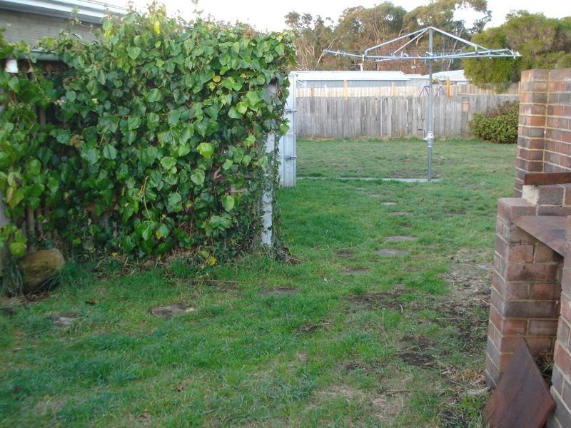 13 Dyer Place, Clarendon Vale TAS 7019